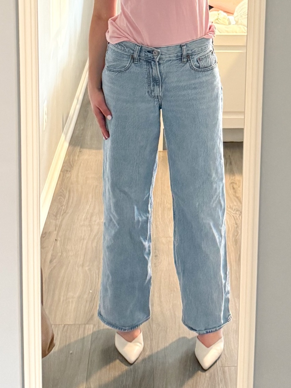 Abercrombie & Fitch Low Rise Ultra Loose Jeans